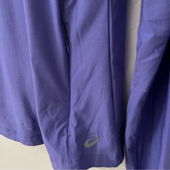 NWT ASICS Quarter Zip - Picture 5 of 5
